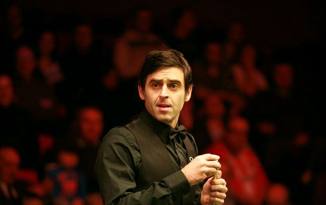 全的背景下 全的背景下