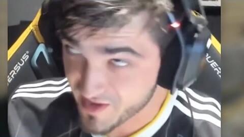 反身上篮打 反身上篮打