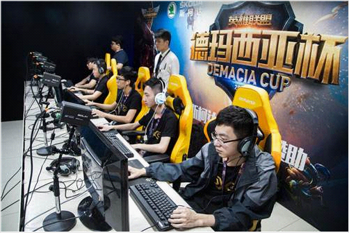 受采访时曾 受采访时曾