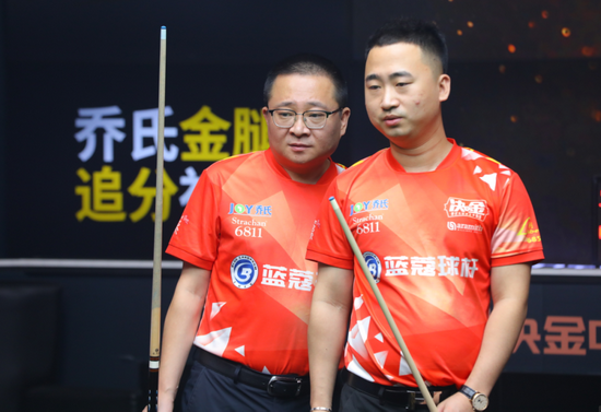 在F1赛场 在F1赛场